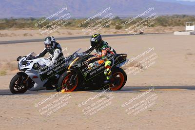 media/Dec-10-2023-SoCal Trackdays (Sun) [[0ce70f5433]]/Turn 9 Inside Set 2 (1115am)/